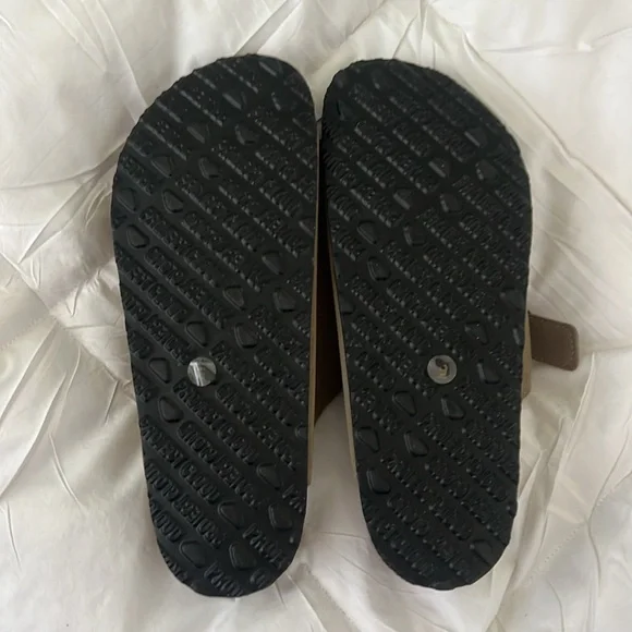 Project Cloud Taupe Venita Footbed Sandals 9 NWOB - Picture 3 of 3